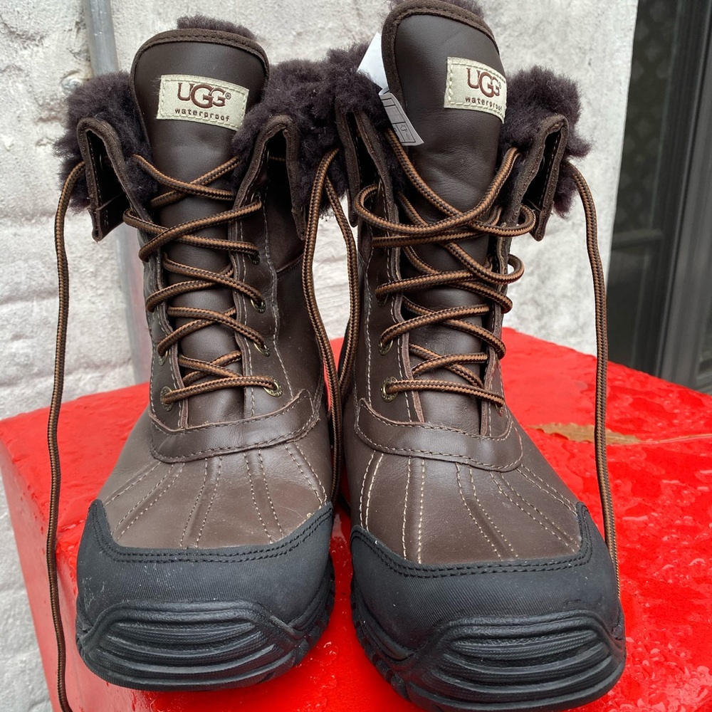 UGG Adirondack Winter Boots